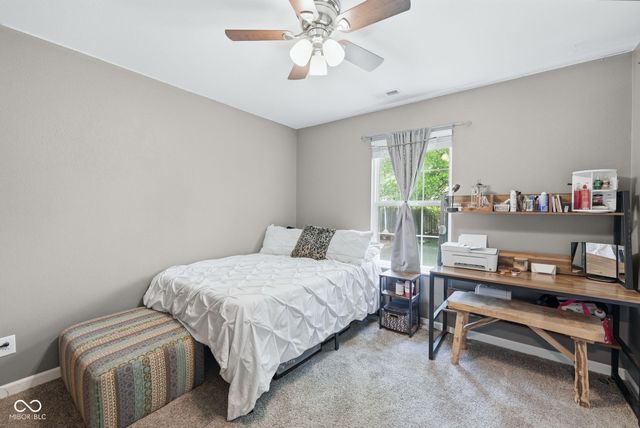 906 Moonlight Court, Mooresville, IN 46158