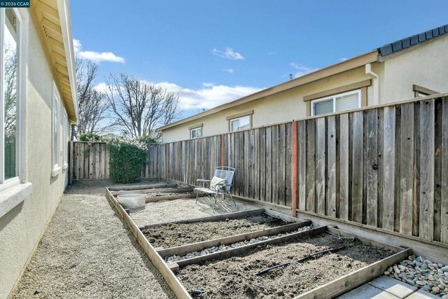 240 240 Harborage Court, Oakley, CA 94561