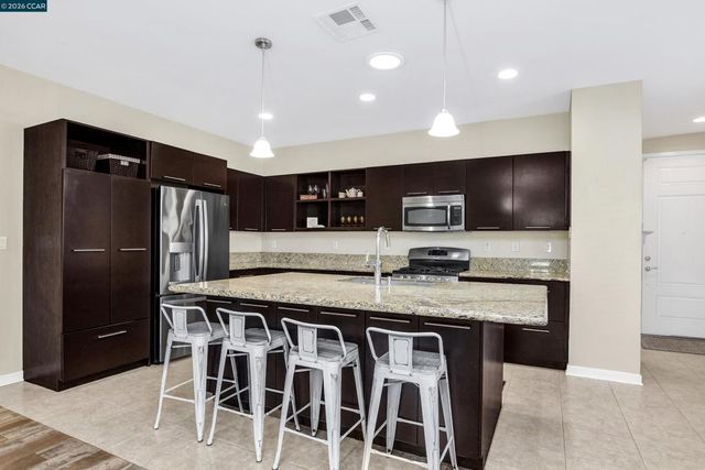 240 240 Harborage Court, Oakley, CA 94561