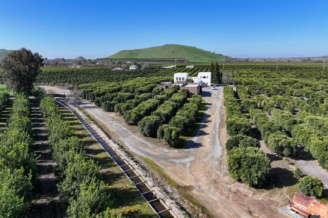 32204 Road 248, Lemon Cove, CA 93244