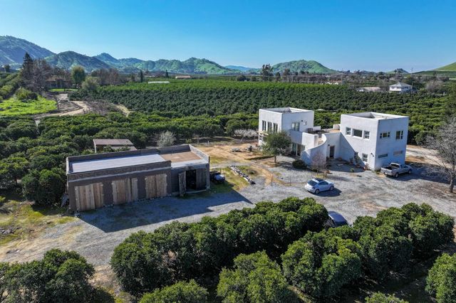 32204 Road 248, Lemon Cove, CA 93244