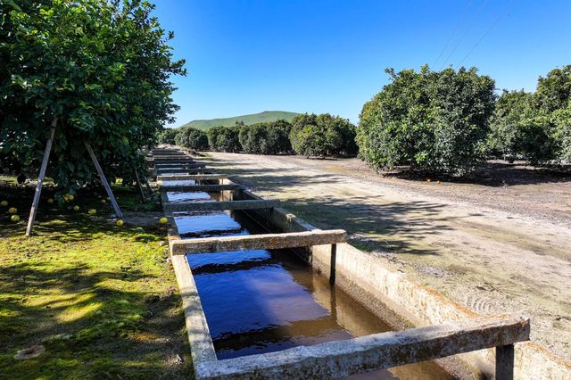 32204 Road 248, Lemon Cove, CA 93244