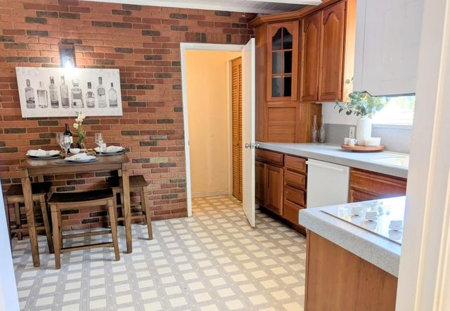 240 Lauren Avenue, Pacifica, CA 94044