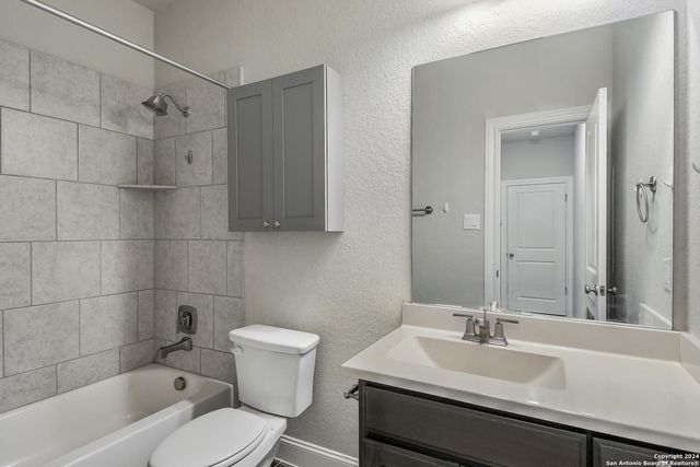 1823 FALSTAFF, San Antonio, TX 78258
