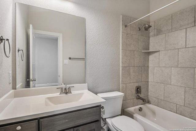 1823 FALSTAFF, San Antonio, TX 78258