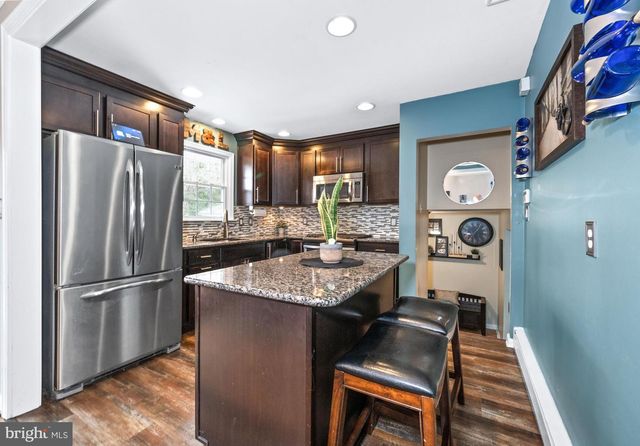 3802 BROOKFIELD AVE, Wilmington, DE 19803