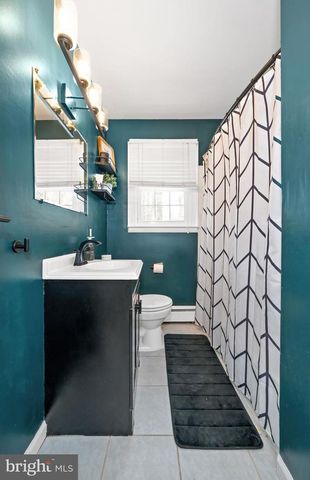 3802 BROOKFIELD AVE, Wilmington, DE 19803