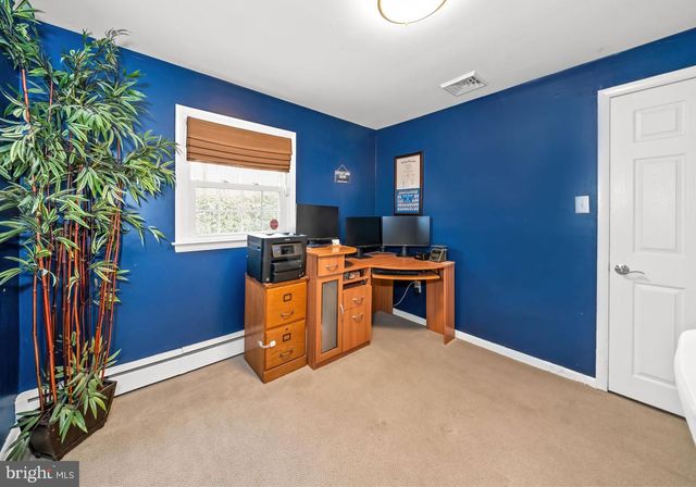 3802 BROOKFIELD AVE, Wilmington, DE 19803