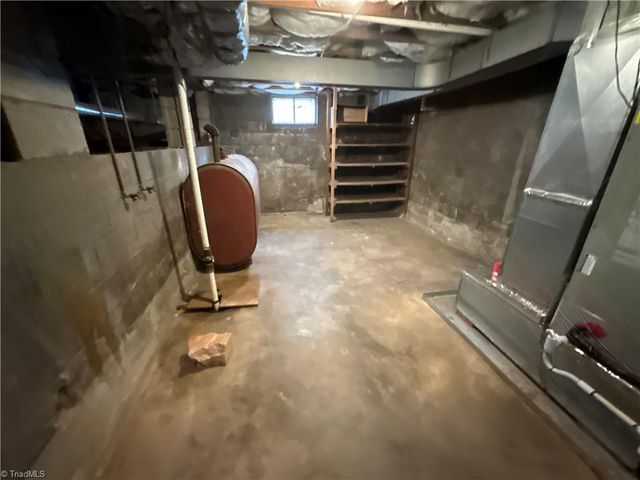 2363 Jefferson Avenue, Winston-salem, NC 27103