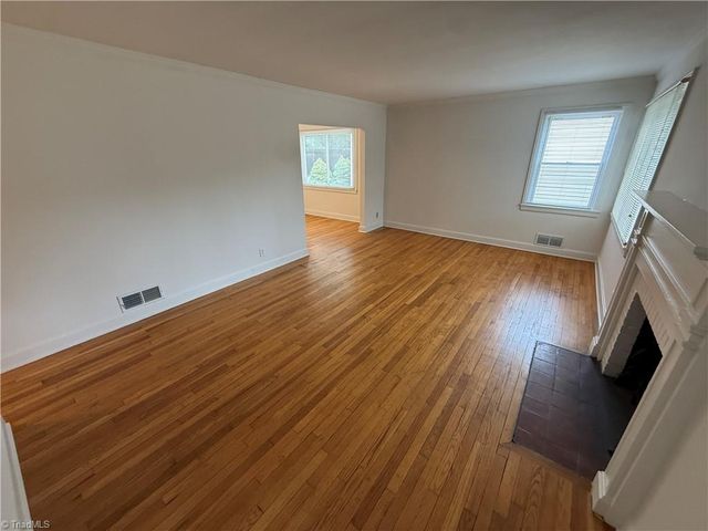 2363 Jefferson Avenue, Winston-salem, NC 27103
