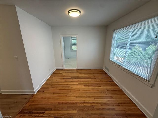 2363 Jefferson Avenue, Winston-salem, NC 27103