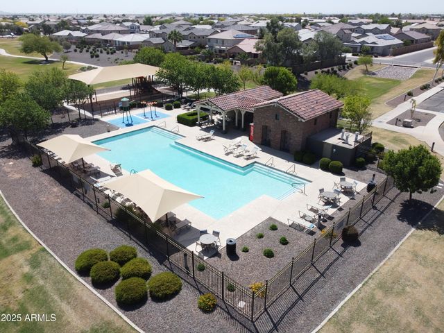 41344 W CIELO Lane, Maricopa, AZ 85138