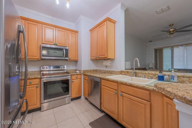 8601 BEACH Boulevard 503, Jacksonville, FL 32216