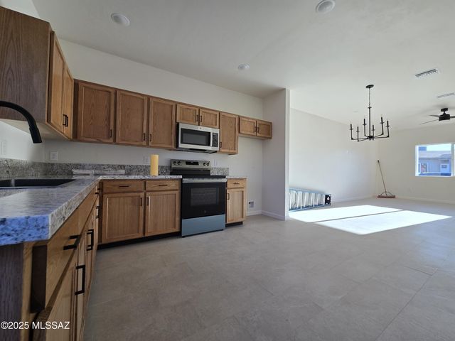 408 Calle Cipres, Rio Rico, AZ 85648