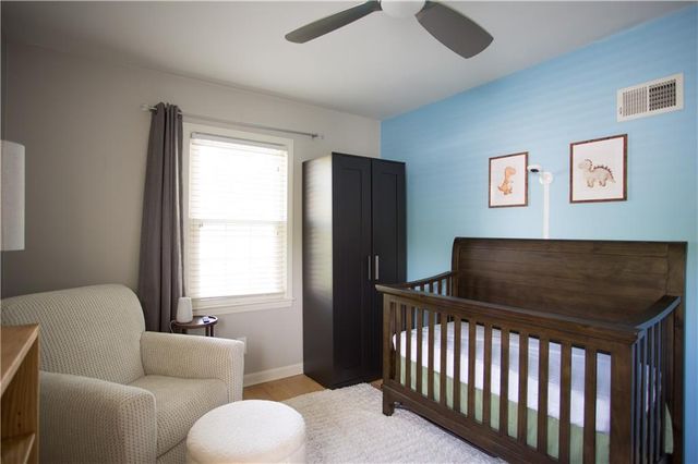 3813 W 79th Street, Prairie Village, KS 66208