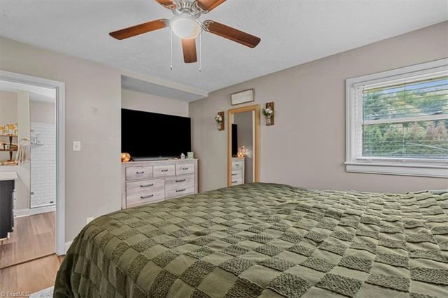 1550 Harrison Street, Reidsville, NC 27320