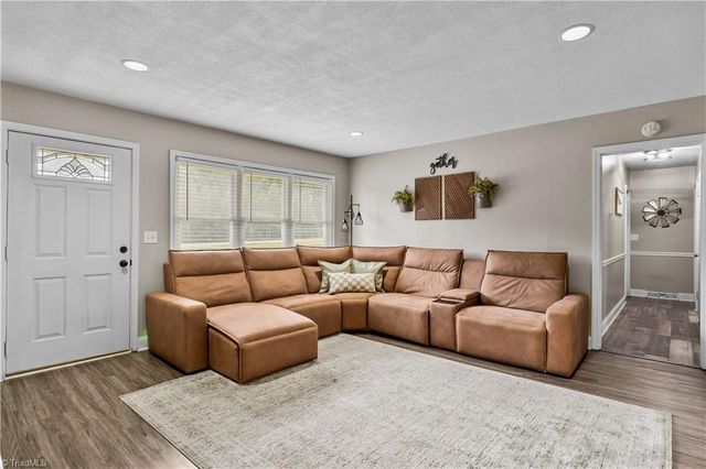 1550 Harrison Street, Reidsville, NC 27320