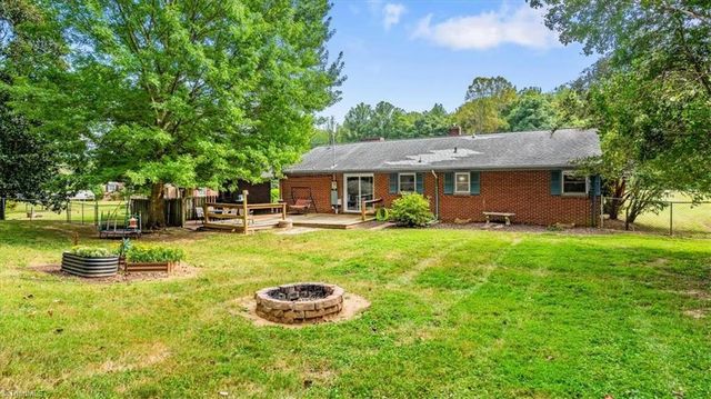 1550 Harrison Street, Reidsville, NC 27320