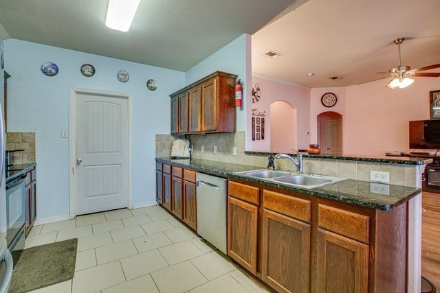 11602 Laney Drive, Greenville, TX 75402