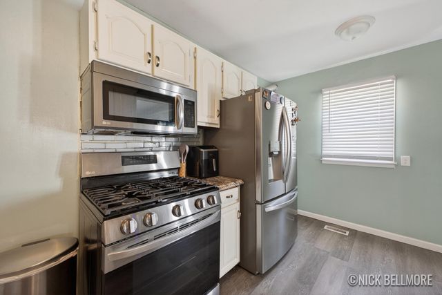 1049 Buckingham Street Sw, City Of Wyoming, MI 49509