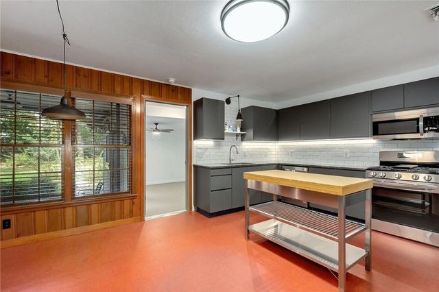 4504 Elwood RD, Austin, TX 78722