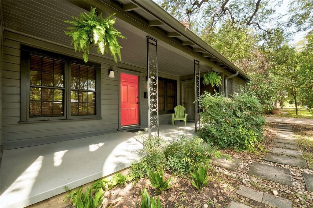 4504 Elwood RD, Austin, TX 78722