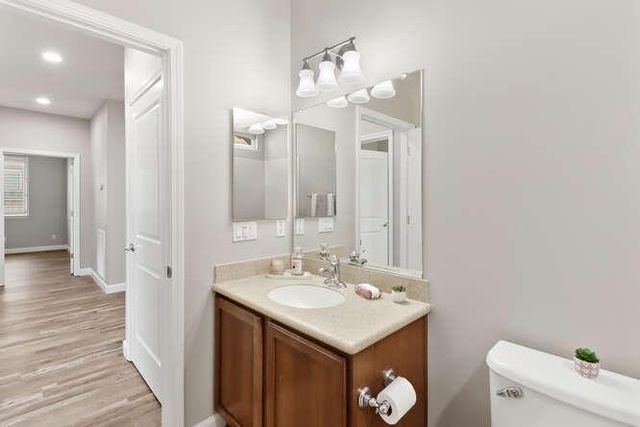 8013 Solomon Dr, Elk Grove, CA 95757