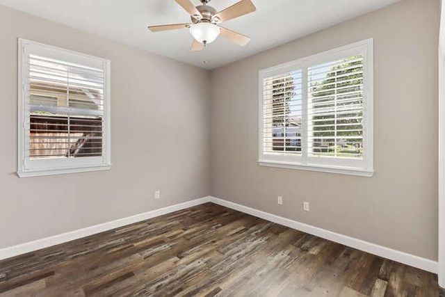 8013 Solomon Dr, Elk Grove, CA 95757