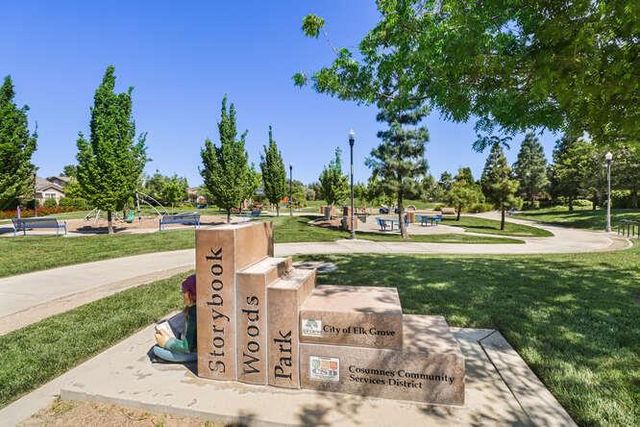 8013 Solomon Dr, Elk Grove, CA 95757