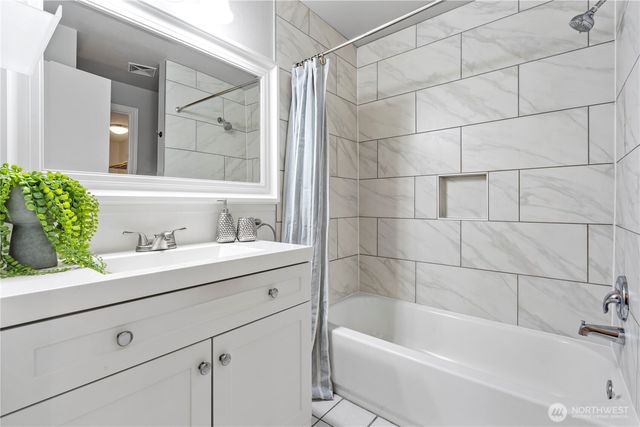 31921 46th Avenue SW, Federal Way, WA 98023