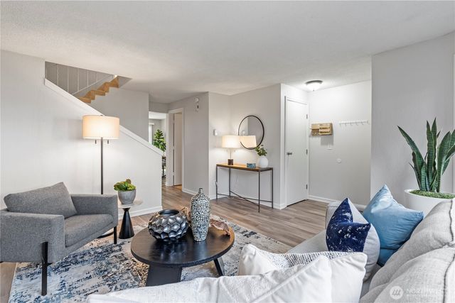 31921 46th Avenue SW, Federal Way, WA 98023