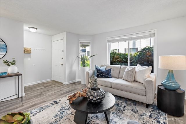 31921 46th Avenue SW, Federal Way, WA 98023