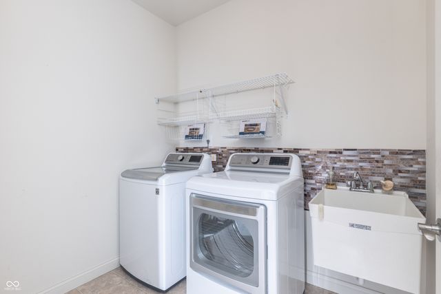 5093 Silverbell Drive, Plainfield, IN 46168