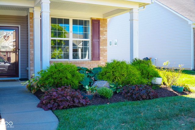 5093 Silverbell Drive, Plainfield, IN 46168