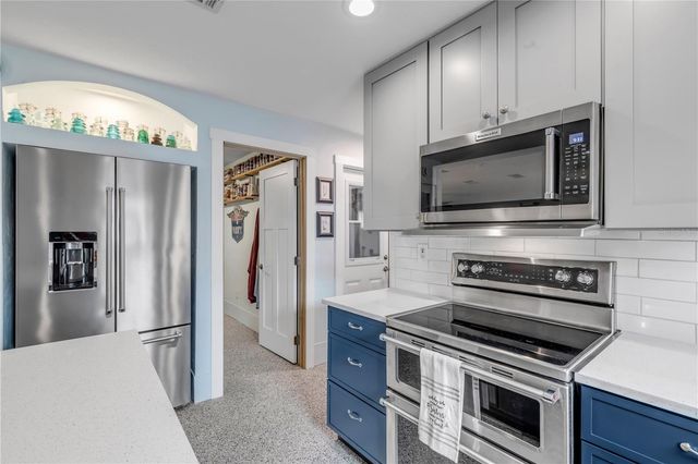 2951 GASLIGHT DRIVE, South Daytona, FL 32119