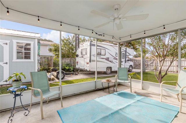 2951 GASLIGHT DRIVE, South Daytona, FL 32119