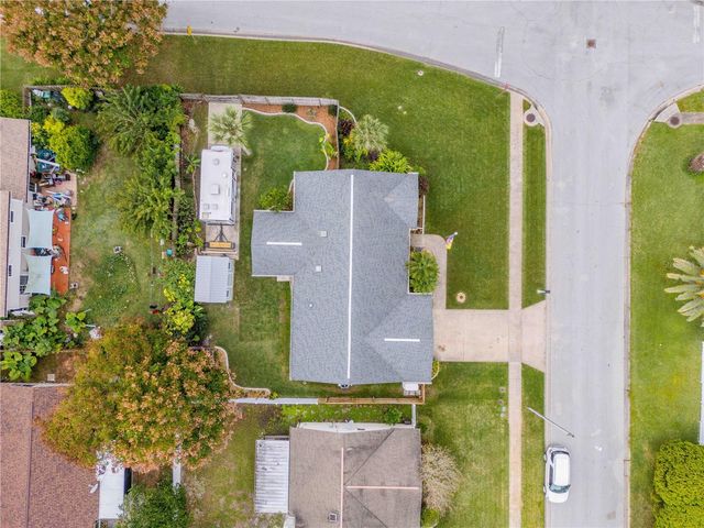 2951 GASLIGHT DRIVE, South Daytona, FL 32119