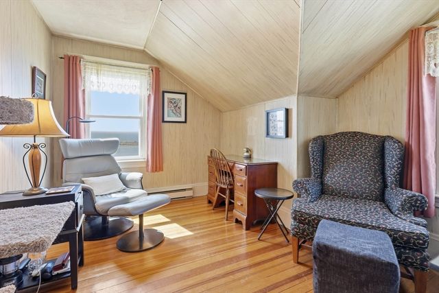85 Willow Rd, Nahant, MA 01908