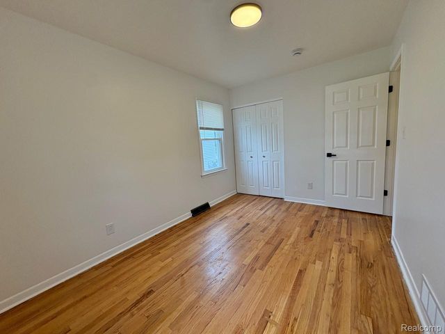 12524 Prospect Avenue, Warren, MI 48089
