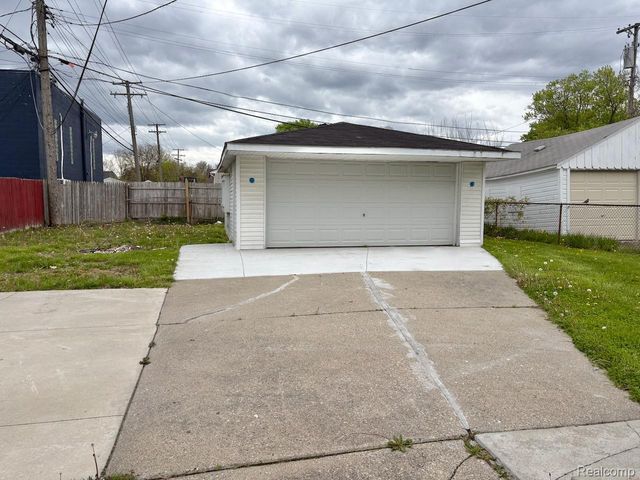 12524 Prospect Avenue, Warren, MI 48089