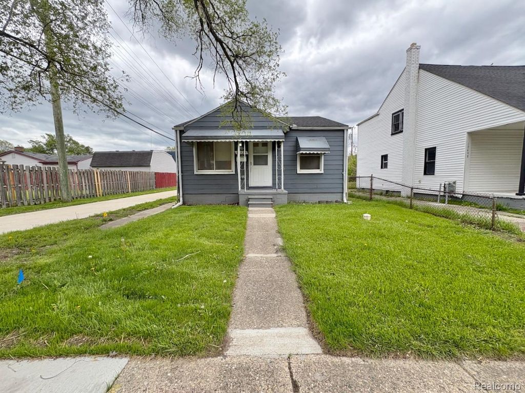 12524 Prospect Avenue, Warren, MI 48089