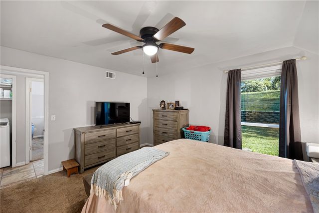 2812 W 17th Street, Russellville, AR 72802