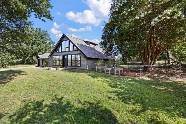 2812 W 17th Street, Russellville, AR 72802
