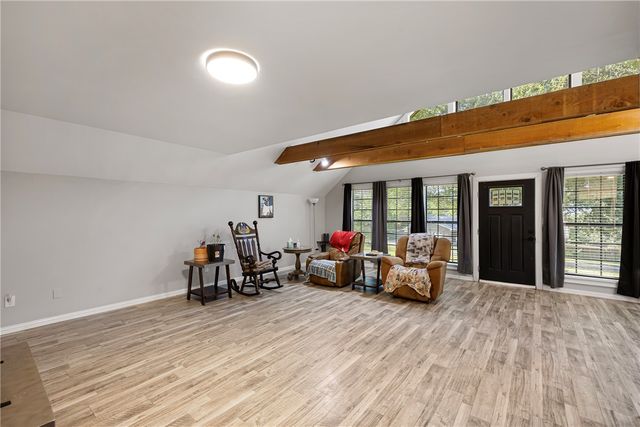2812 W 17th Street, Russellville, AR 72802