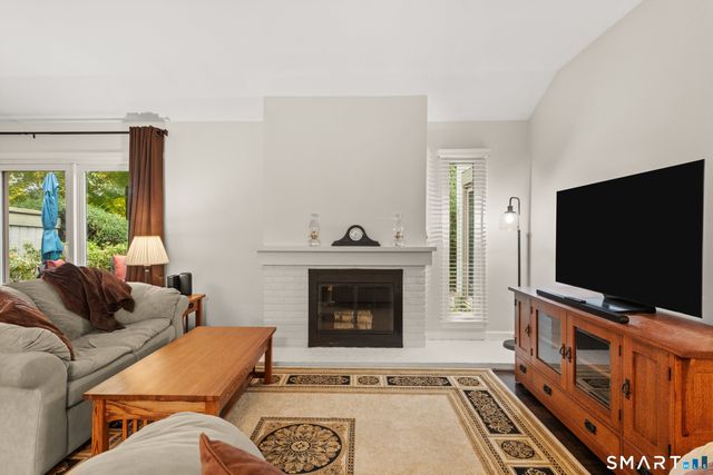 139 Heritage Village B, Southbury, CT 06488