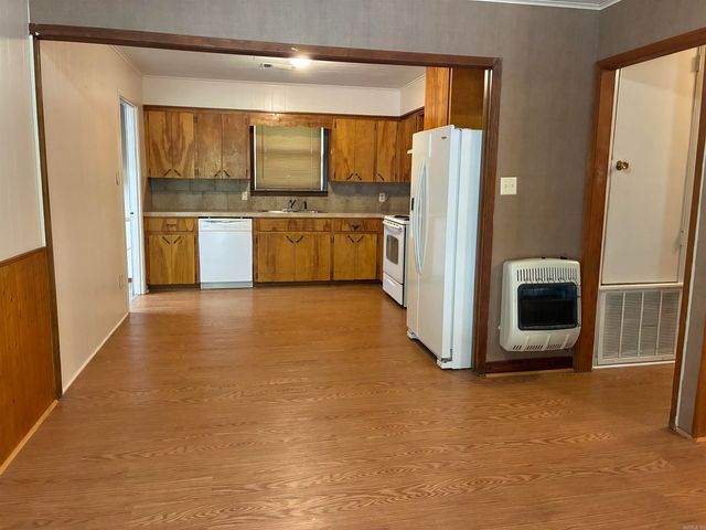 605 N Morgan St, Hamburg, AR 71646