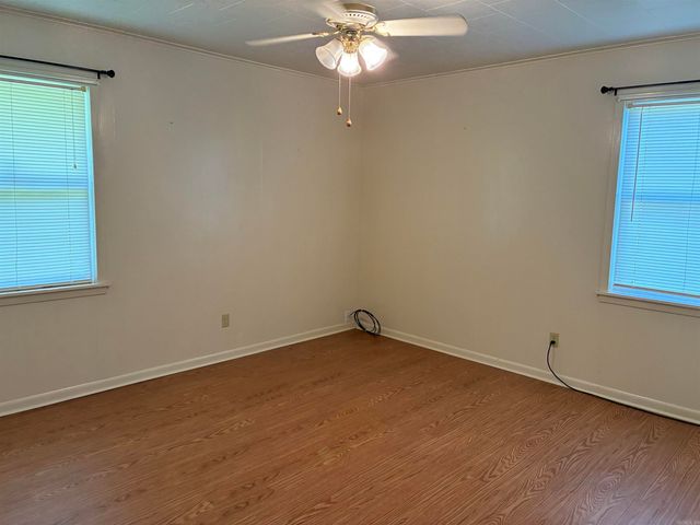 605 N Morgan St, Hamburg, AR 71646