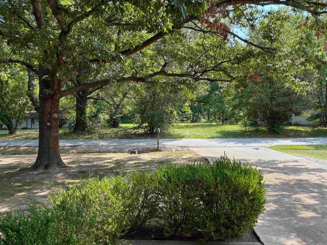 605 N Morgan St, Hamburg, AR 71646