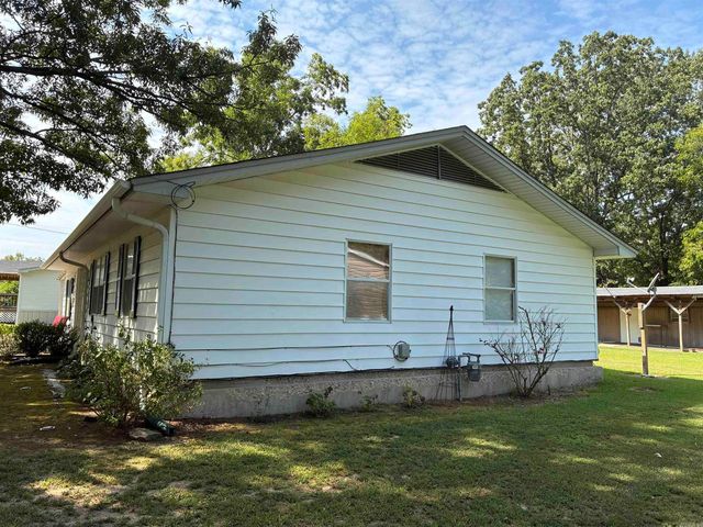605 N Morgan St, Hamburg, AR 71646