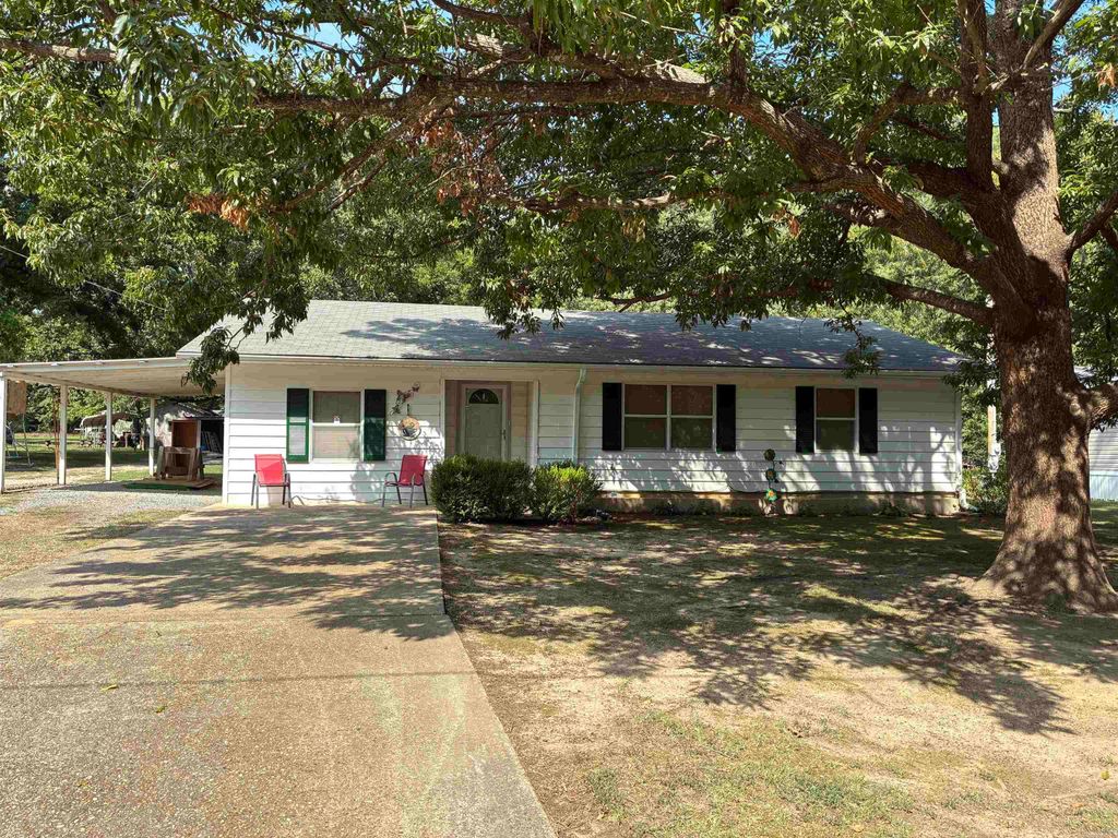 605 N Morgan St, Hamburg, AR 71646